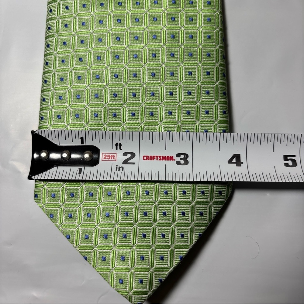 Brooks Brothers 346 Men's Pure Silk Tie Green with Blue Squares Made In USA - Picture 5 of 6